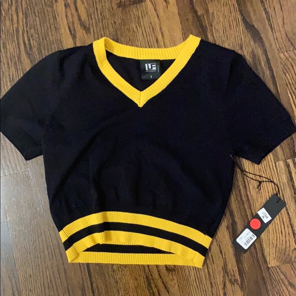 Cute LF crop top!